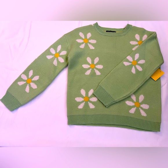 Love Ellie Other - Fernanda Graphic Pullover Sweater.